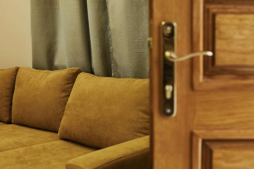 Grandpa House App.1 Apartment Tirana Exterior foto